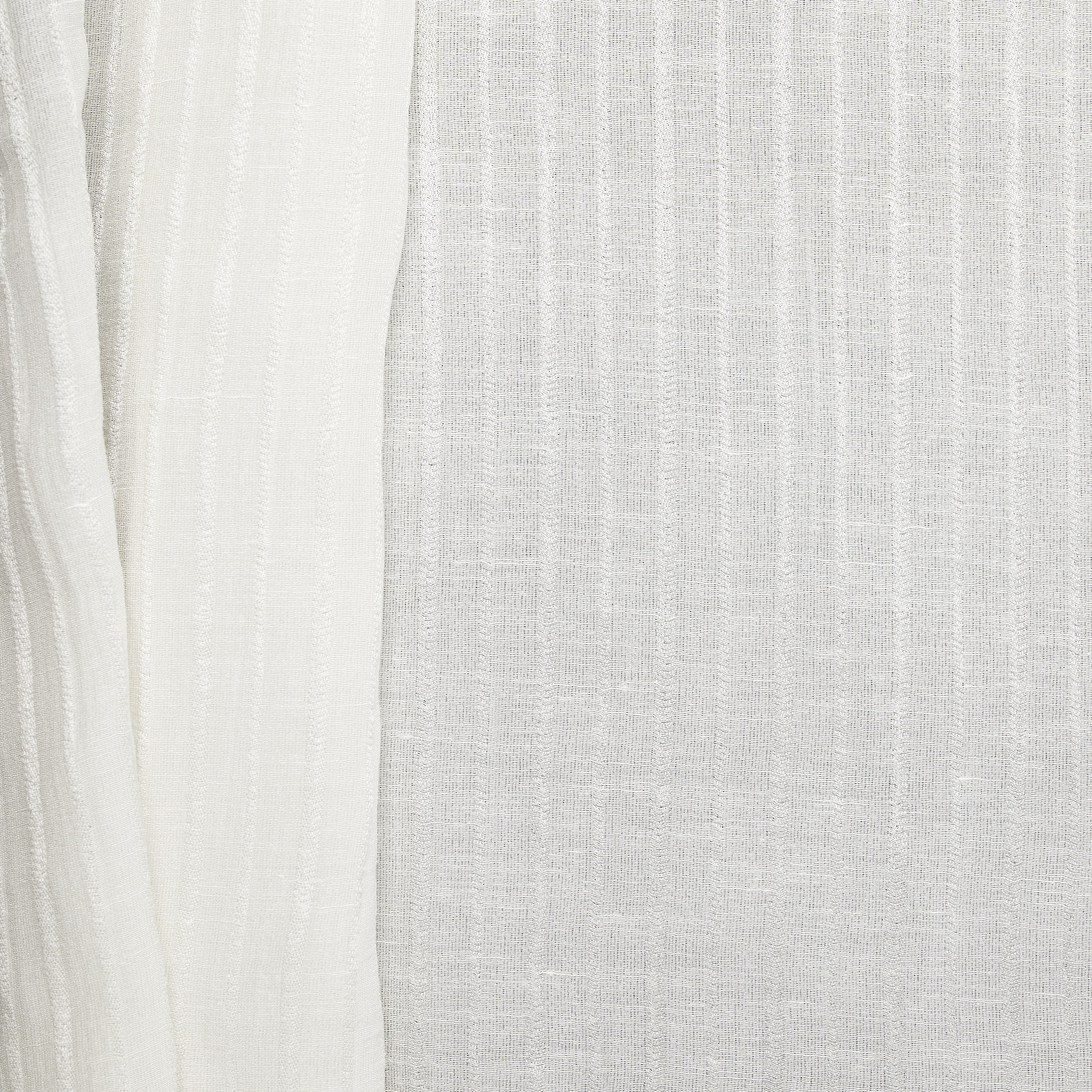 60% Hemp 40% Silk Self Pleat - White