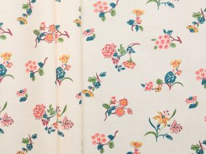 Liberty Cotton Tumbling Posies - Beige/ Pink