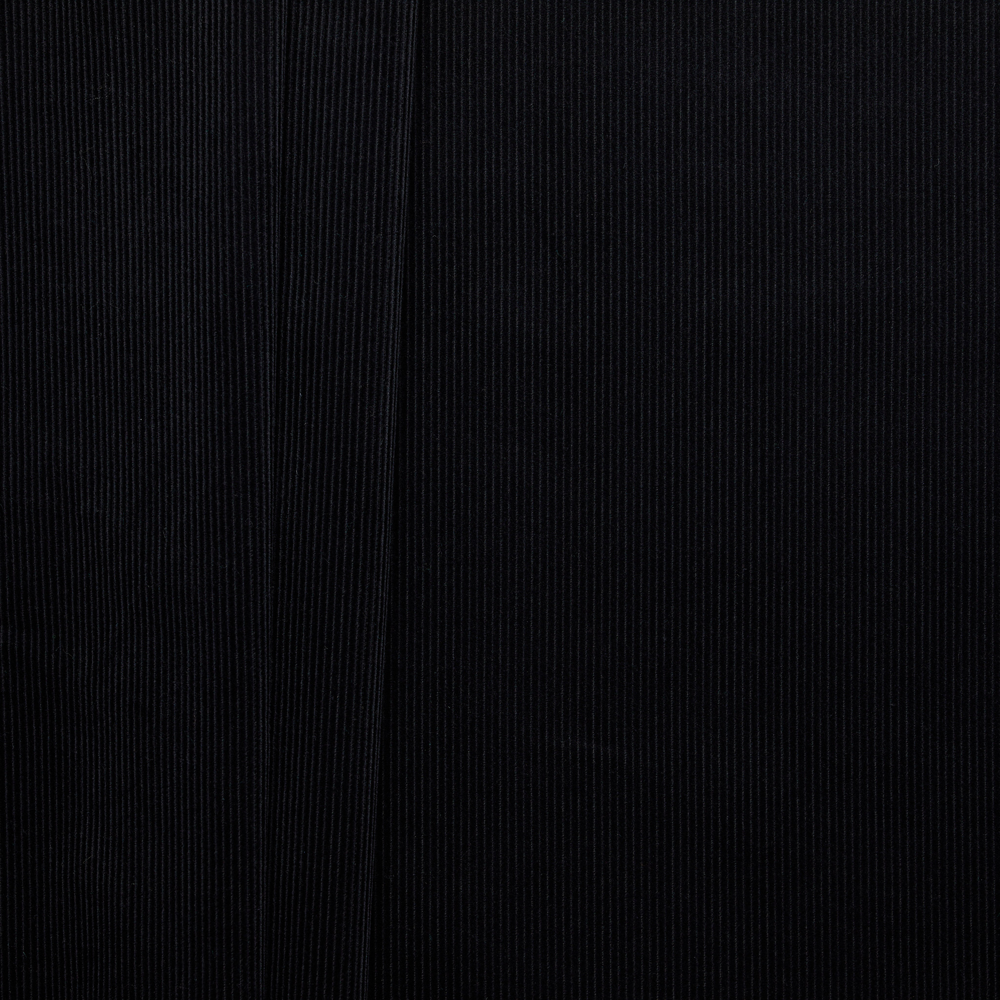 14 Wale Midweight Corduroy - Black