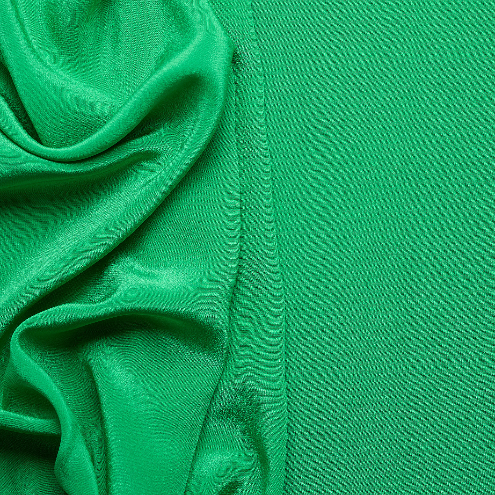 100% Silk Crepe de Chine - Shamrock Green
