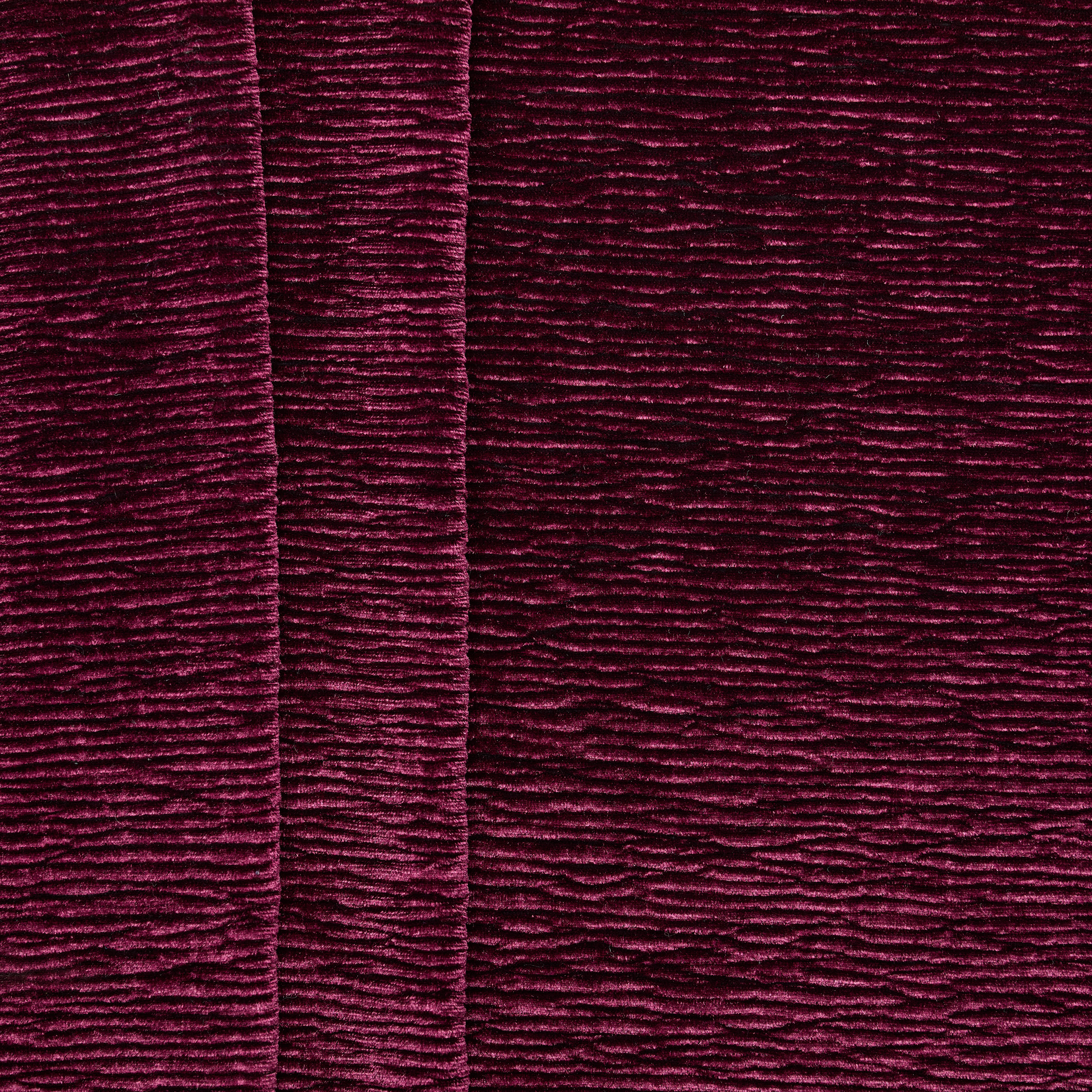 Velvet Stretch Pleat - Burgundy