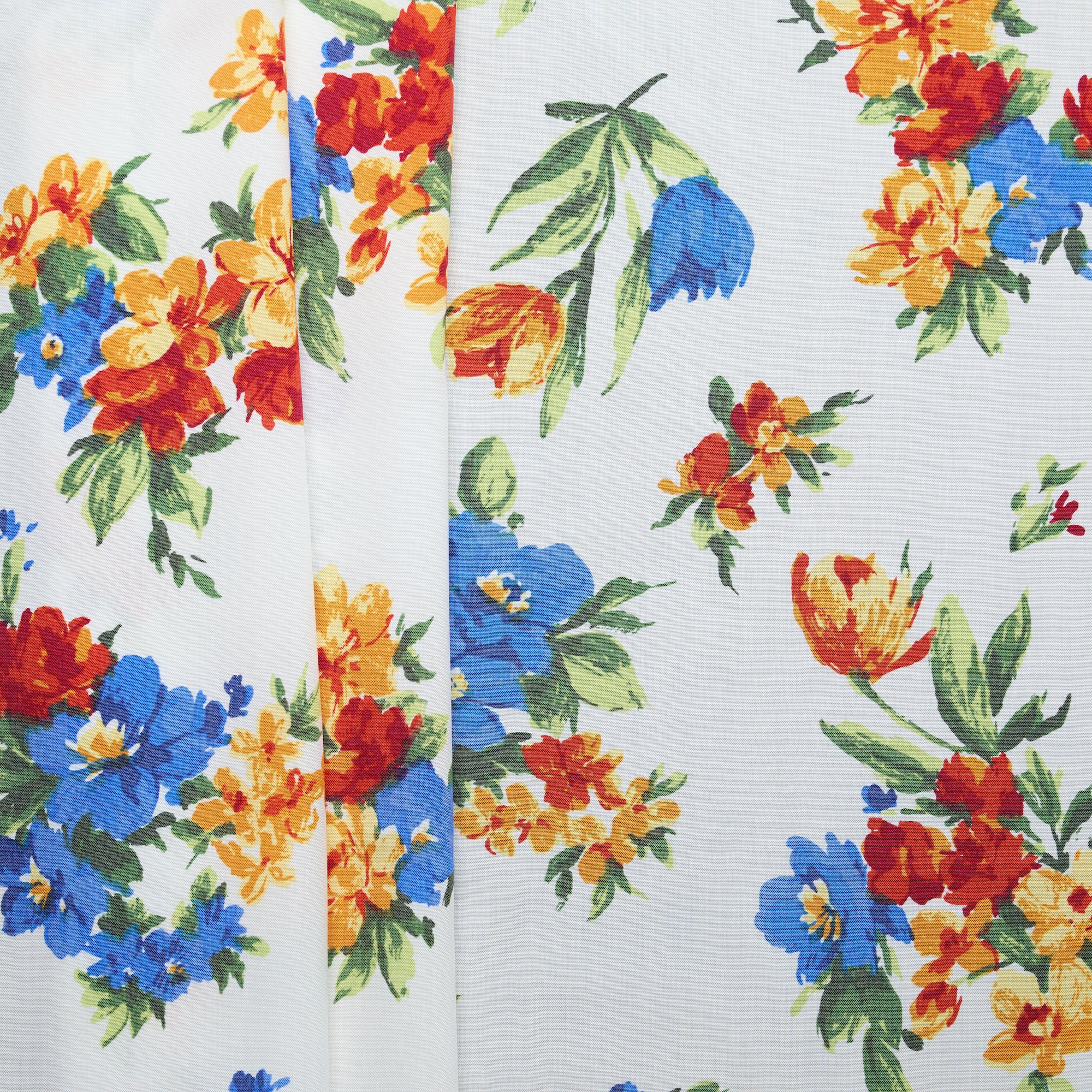 100% Viscose Flower Print - White/ Multicolour